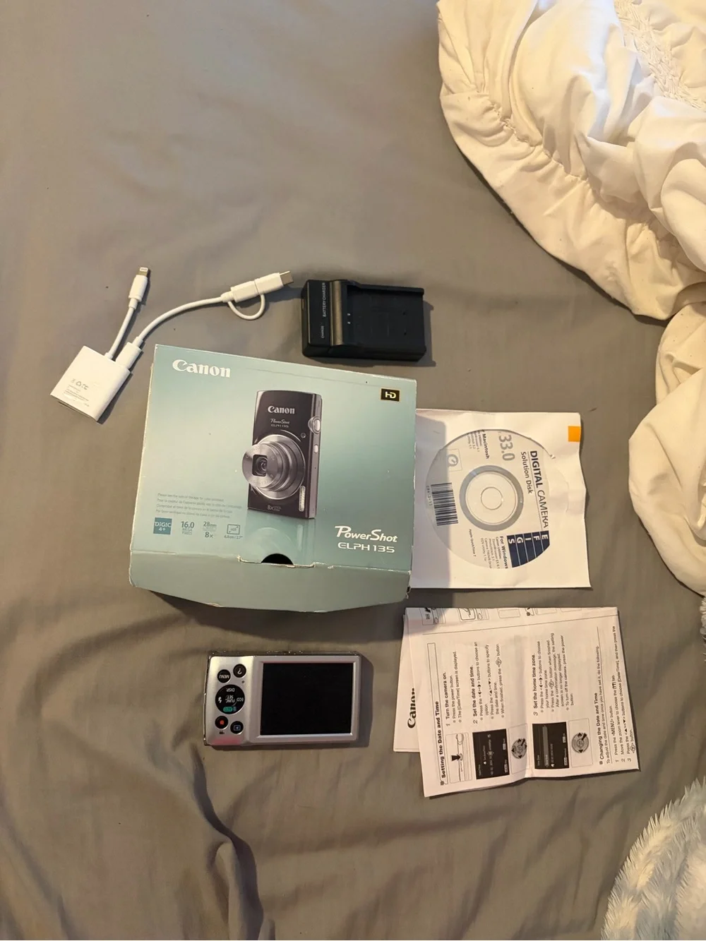 Canon PowerShot ELPH 135 Compact Digital Camera - Silver